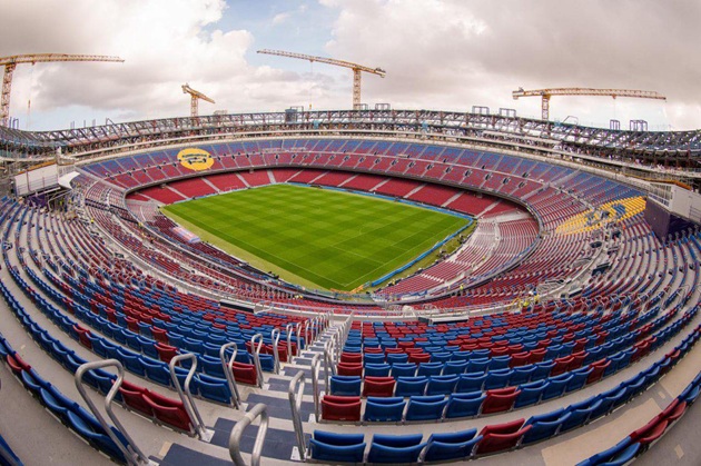 Sân Camp Nou mới chuẩn bị đón lượt khán giả đầu tiên. Sân vận động Spotify Camp Nou đang được nâng cấp và sắp đón khán giả lần đầu
