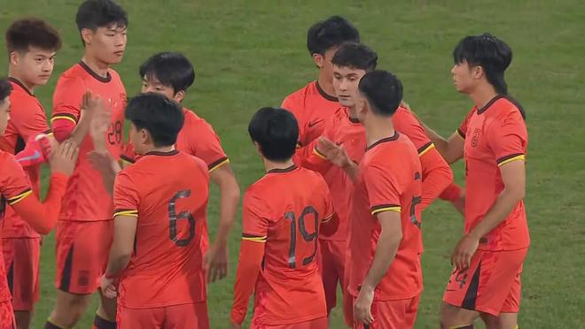 HLV Trung Quốc nhấn mạnh cần vượt qua nỗi sợ trước ĐT Việt Nam để bóng đá nước nhà có bước tiến mới U22 Trung Quốc gây thất vọng cho truyền thông và giới chuyên gia bóng đá nước này.