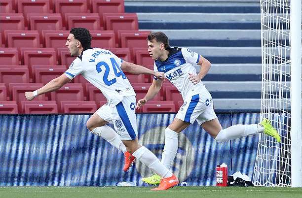 Ibanez ghi bàn mở tỷ số cho Alaves