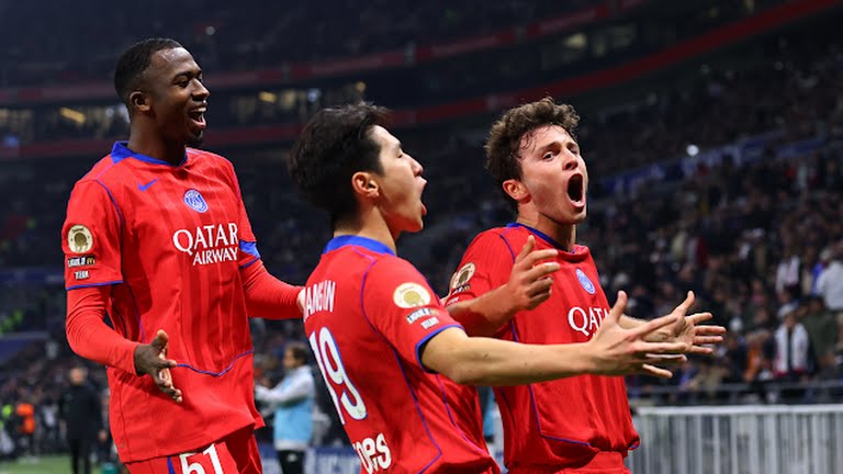 PSG đã có một trận thắng đầy kịch tính. PSG đã có một trận thắng đầy kịch tính.