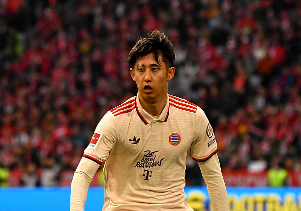 Hiroki Ito tập luyện cùng đội một Bayern Munich