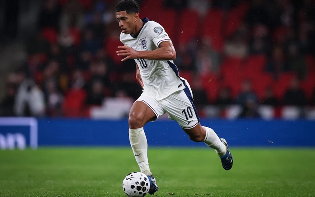 Bellingham có thể ngồi dự bị nhưng cần sẵn sàng vào sân Jude Bellingham trên ghế dự bị nhưng luôn giữ tinh thần chiến đấu