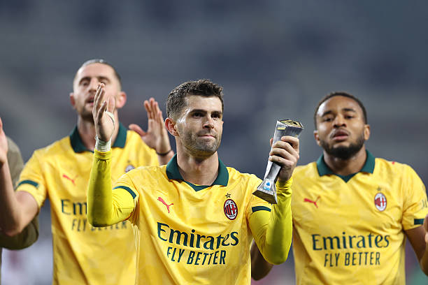 Christian Pulisic tỏa sáng tại trận đấu với Torino Pulisic ghi bàn giúp AC Milan dẫn đầu Serie A