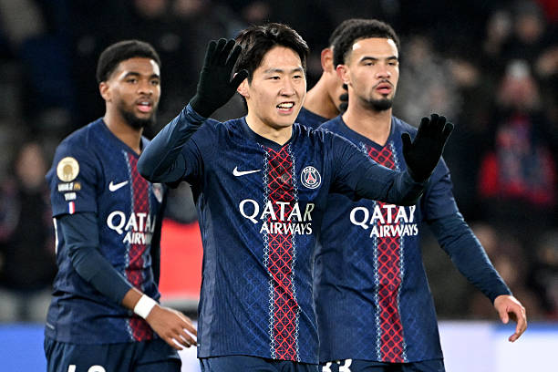 Chiến thắng khó thoát khỏi tay PSG. Chiến thắng khó thoát khỏi tay PSG.