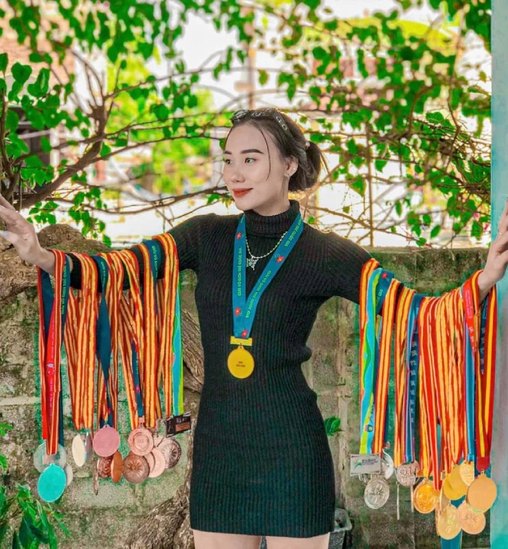 Thanh Giang, nữ VĐV xinh đẹp 7 môn phối hợp Vận động viên Hoàng Thanh Giang thi đấu 7 môn phối hợp