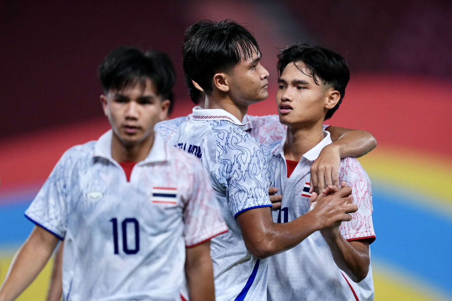 U22 Thái Lan áp đảo bảng A