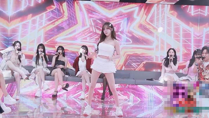 Giới trẻ Hàn quốc dè chừng khi hẹn hò vì quá nhiều hot girl thích livestream khoe thân- Ảnh 7.