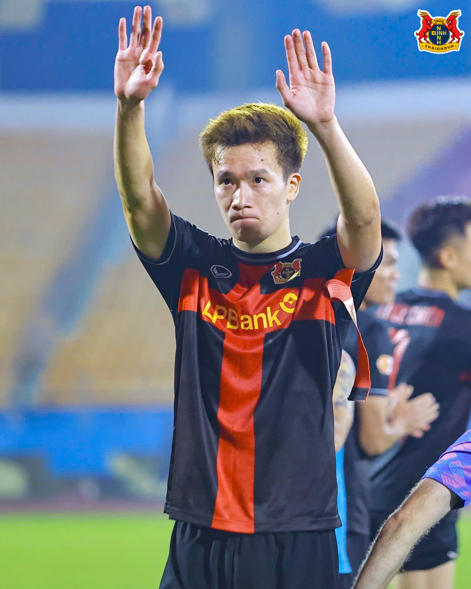 Hoàng Đức và Ninh Bình FC vất vả vượt qua SLNA trên sân nhà