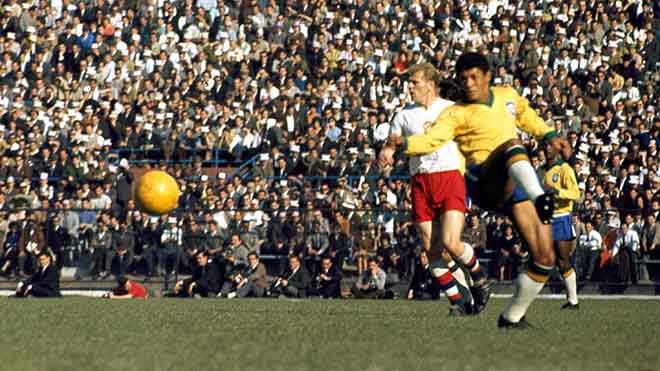 Garrincha thi đấu xuất sắc tại World Cup 1962