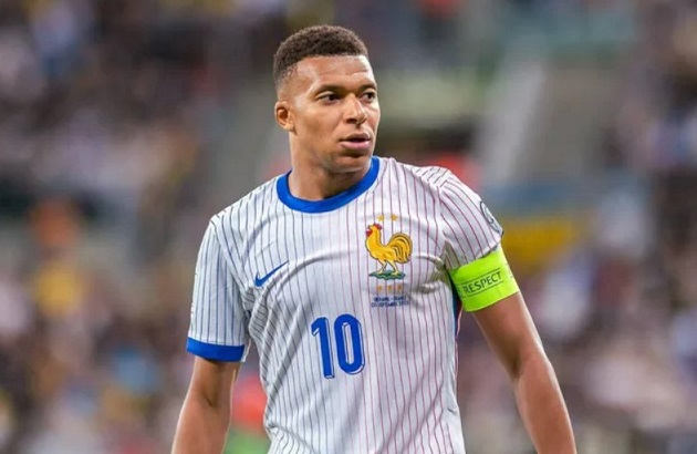 Tuyển Pháp đi tìm chiến thắng thứ 3 liên tiếp. Tuyển Pháp đi tìm chiến thắng thứ 3 liên tiếp.