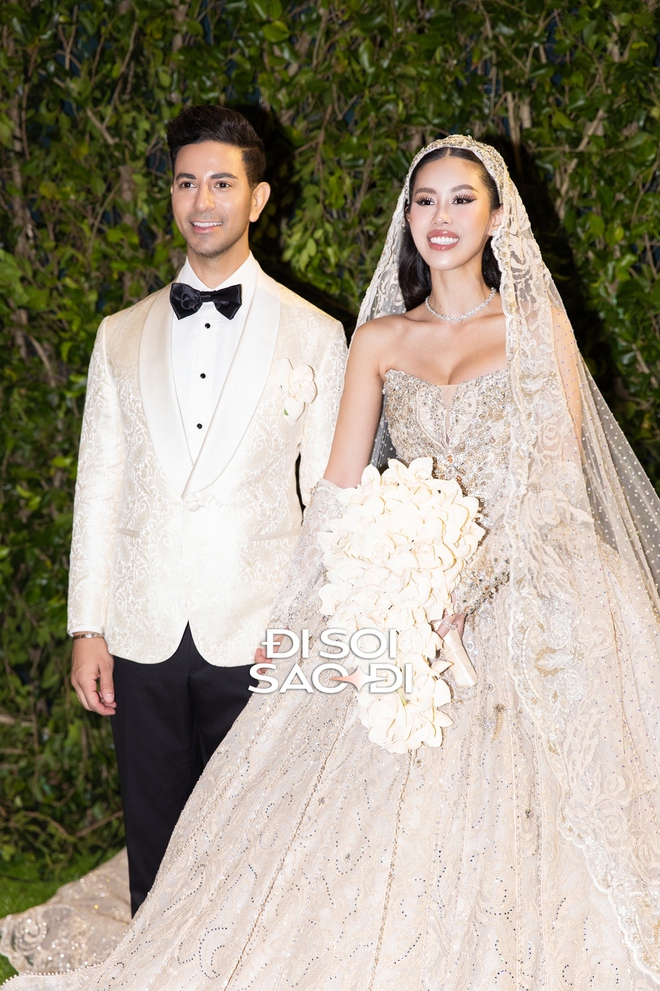 Hé lộ thông tin hiếm về đám cưới lần 2 của ái nữ nhà tỷ phú Johnathan Hạnh Nguyễn- Ảnh 1. Tiên Nguyễn sẽ tổ chức lễ cưới tại Đà Nẵng vào ngày 12/12