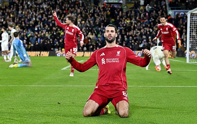 Szoboszlai rất nỗ lực nhưng không thể giúp Liverpool có 3 điểm. Szoboszlai trong trận đấu giữa Leeds và Liverpool