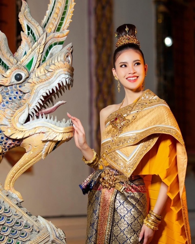 Nicha Poolpoka - Á hậu Hoàn vũ Thái Lan 2023