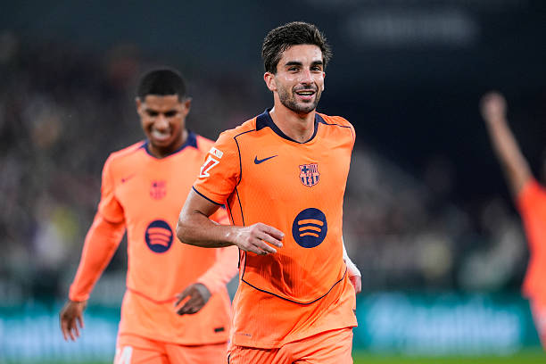 Ferran Torres thi đấu nổi bật cho Barcelona