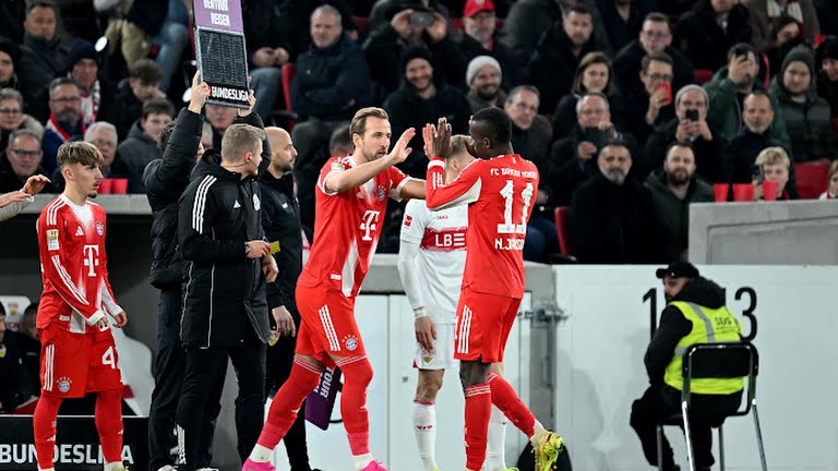 Harry Kane thi đấu bùng nổ