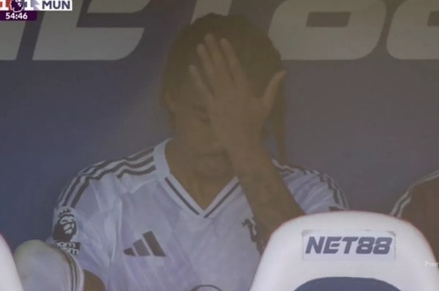 Yoro thất vọng về chính mình.