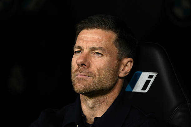 Alonso vẫn đang đối mặt với khủng hoảng. Alonso vẫn đang đối mặt với khủng hoảng.