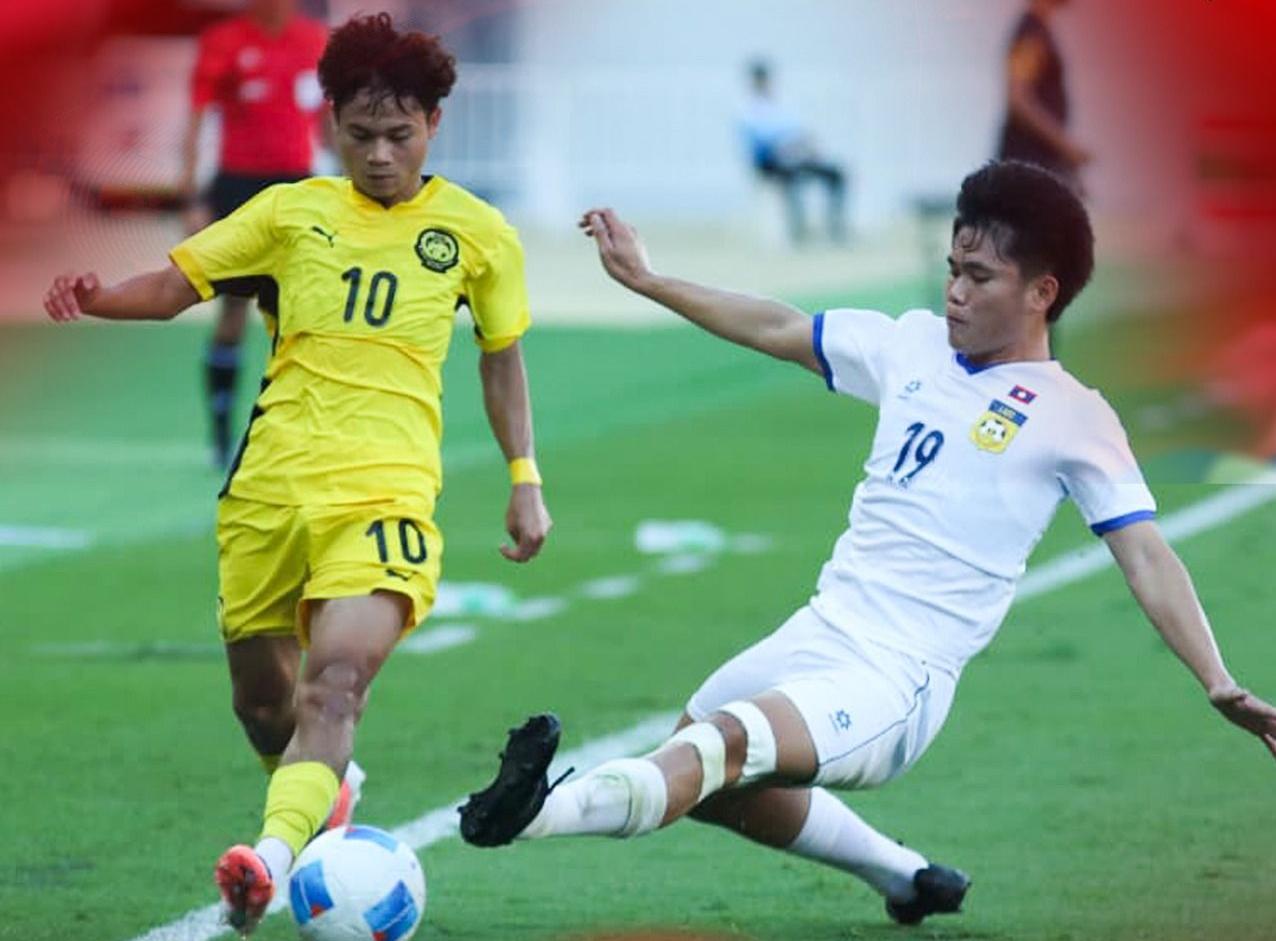 U22 Lào chơi ăn miếng trả miếng trước U22 Malaysia trong 2/3 thời gian trận đấu.