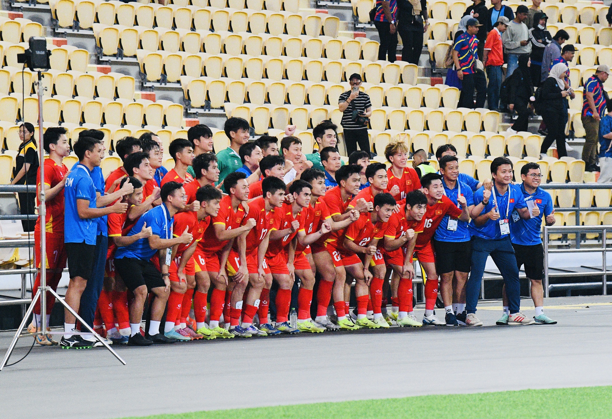 U22 Việt Nam thắng 2-0 trước Malaysia tại SEA Games 33