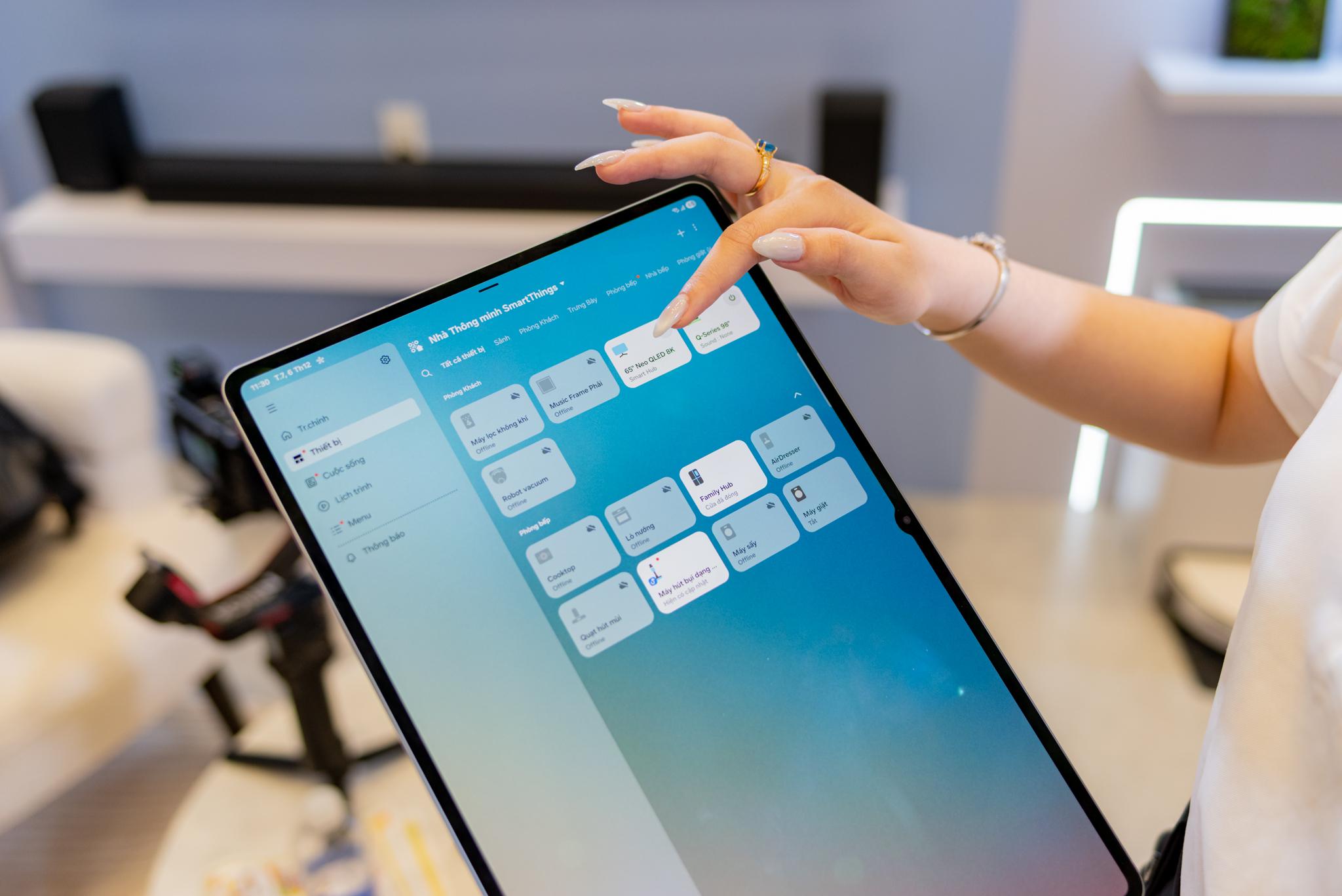 Trải nghiệm phòng khách thông minh SmartThings Phòng khách với hệ thống SmartThings