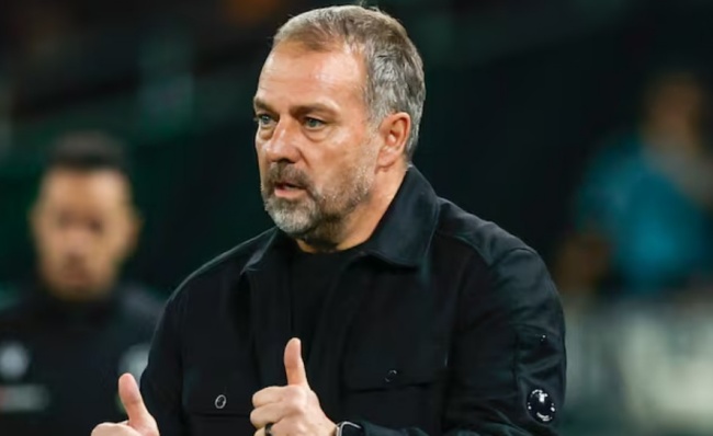 Flick đánh giá cao Yamal. Flick đánh giá cao Yamal.