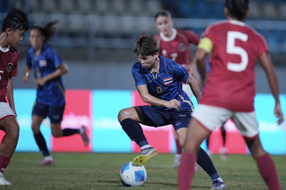 Indonesia chịu thất bại nặng nề trước Thái Lan