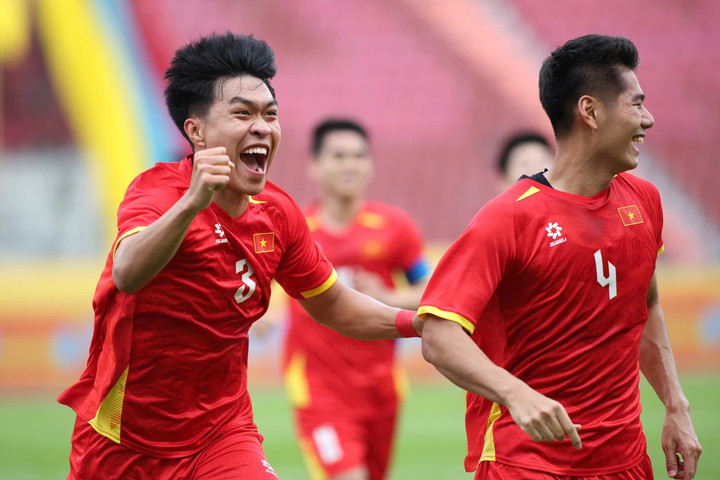 U22 Việt Nam nhận thưởng