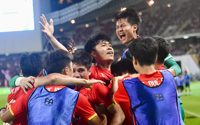 Ngược Dòng Cảm Xúc, U22 Việt Nam Giành Lấy HCV SEA Games 33