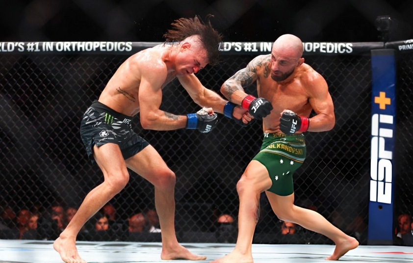 Alexander Volkanovski bác bỏ tin đồn giải nghệ