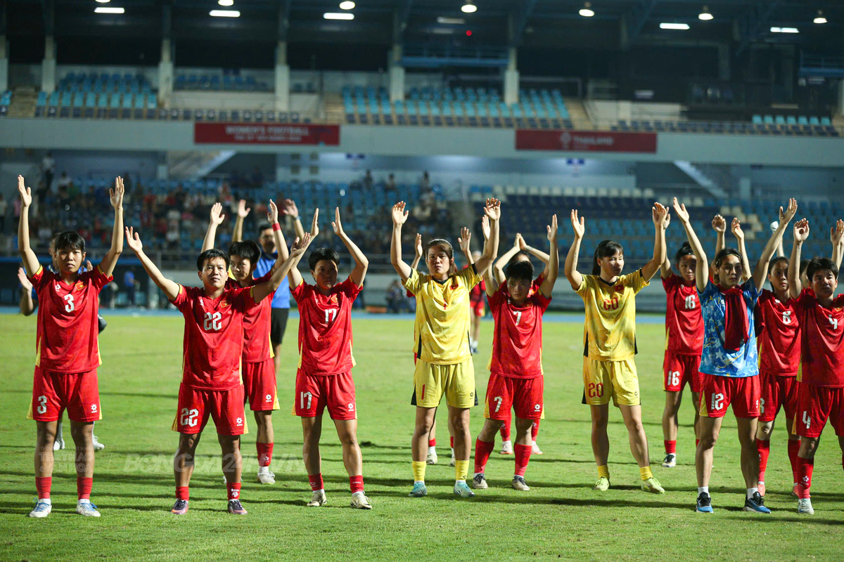 ĐT nữ Việt Nam có buổi tập đầu tiên hậu SEA Games 33