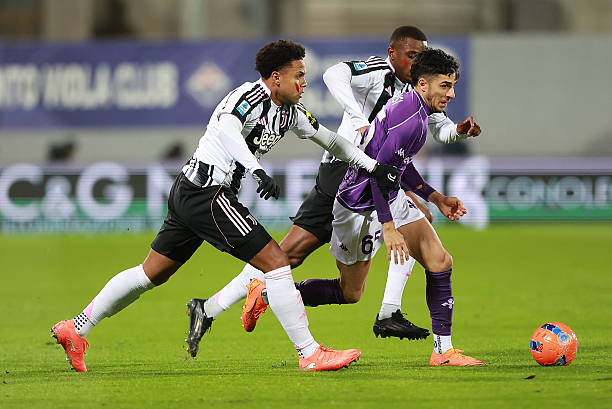 Juventus bị chủ nhà Fiorentina cầm hòa 1-1 ở vòng 12 Serie A