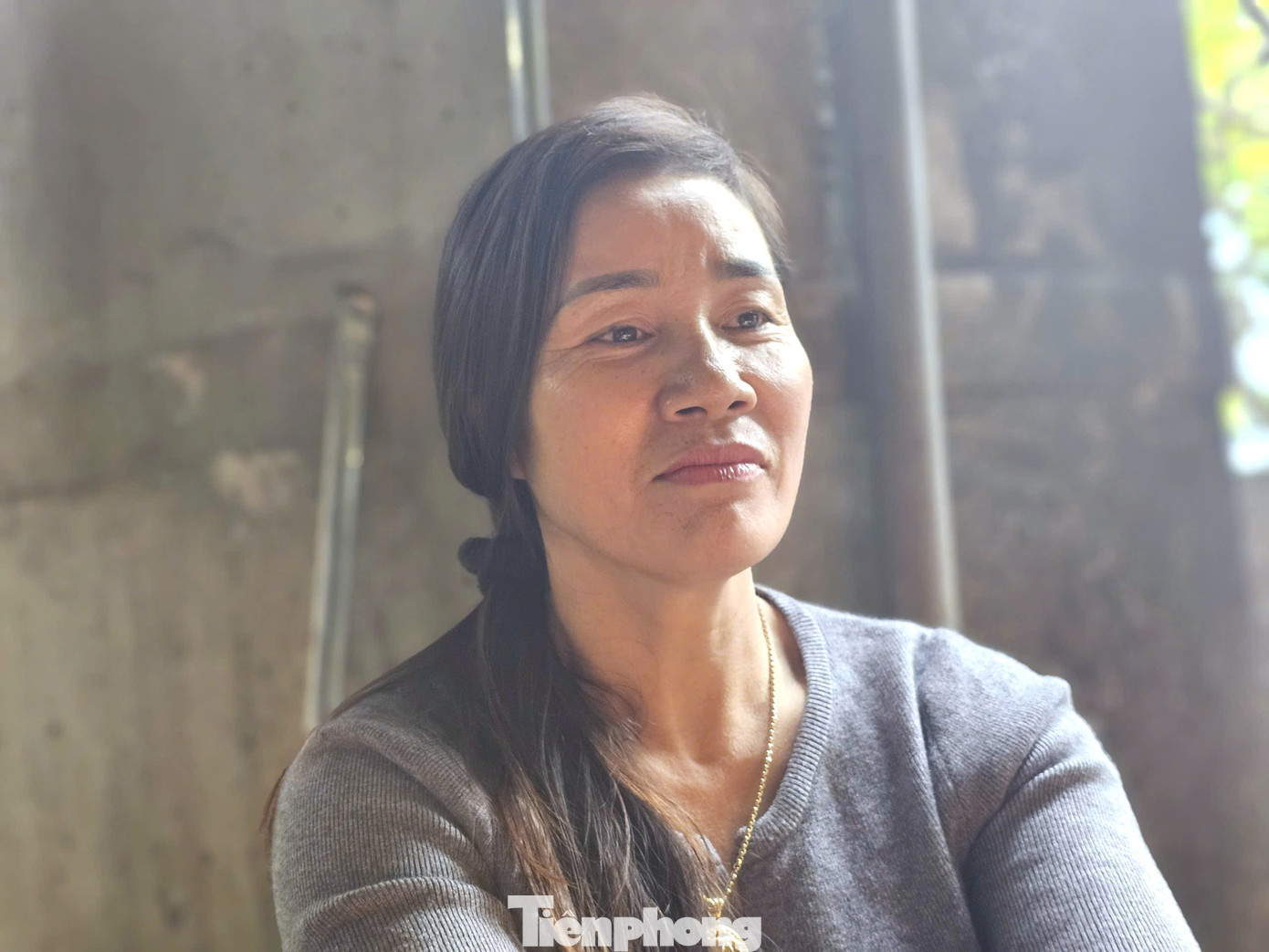 Bà Nguyễn Thị Hường xúc động khi con thi đấu