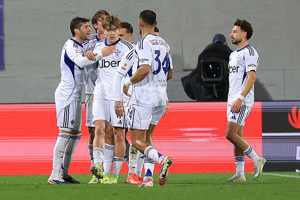 Como khẳng định sức mạnh trước Fiorentina. Como thể hiện sức mạnh trước Fiorentina