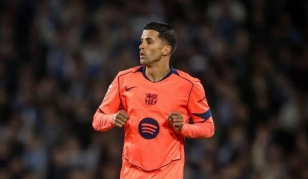 Cancelo có ngày ra mắt không như ý.