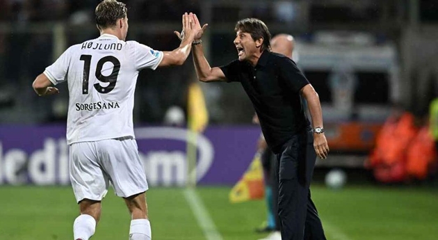 Rasmus Hojlund đang để lại nhiều ấn tượng tại Napoli.