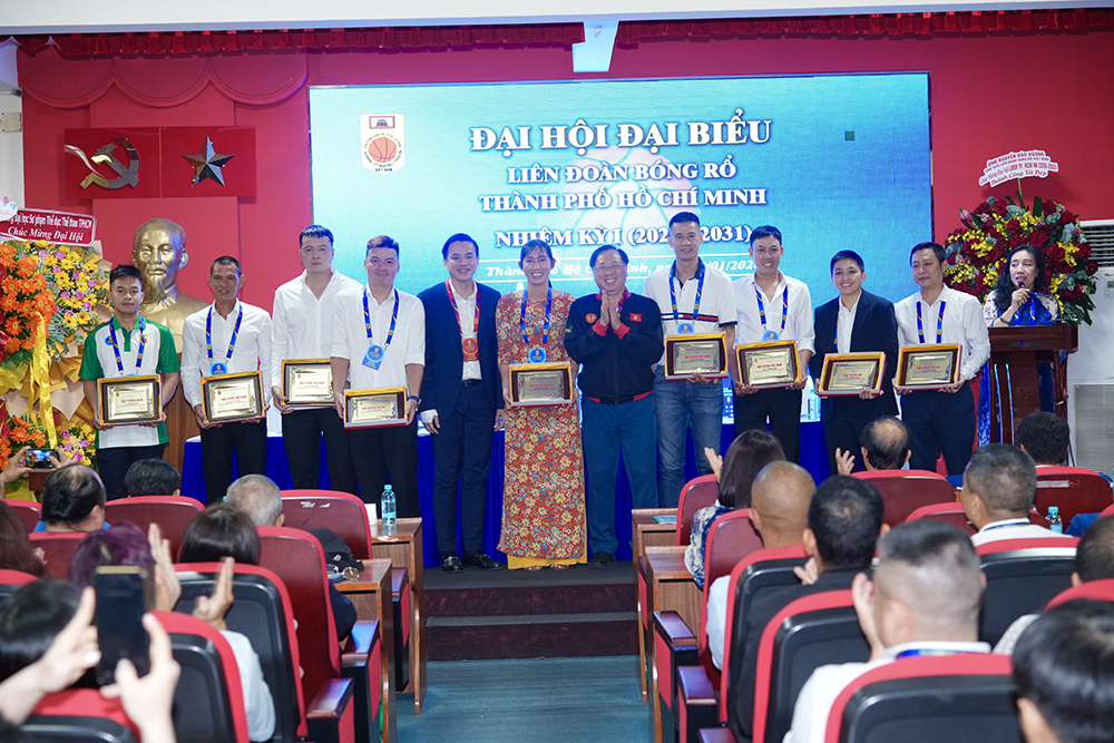 Hoạt động thể thao Liên đoàn Bóng rổ