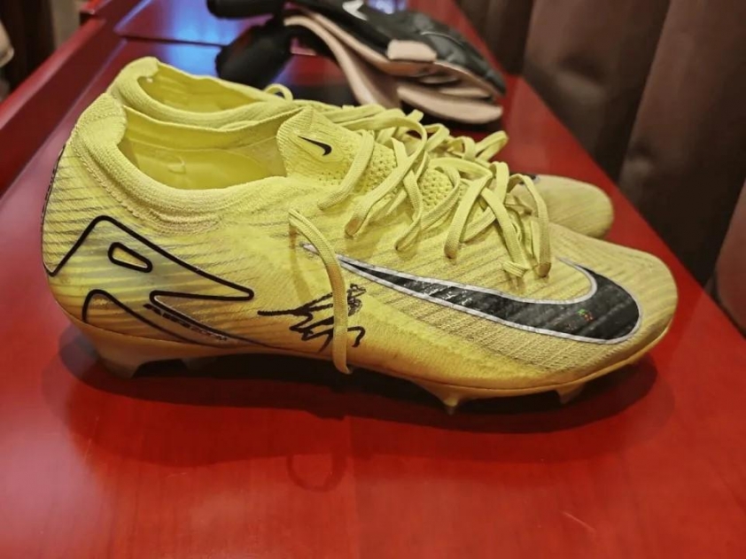 Giày của Peng Xiao Giày thi đấu của hậu vệ Peng Xiao