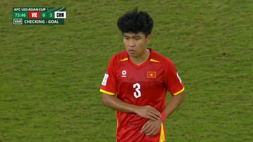 U23 Việt Nam sụp đổ sau thẻ đỏ