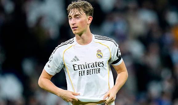 Dean Huijsen đang có thể trạng tối ưu