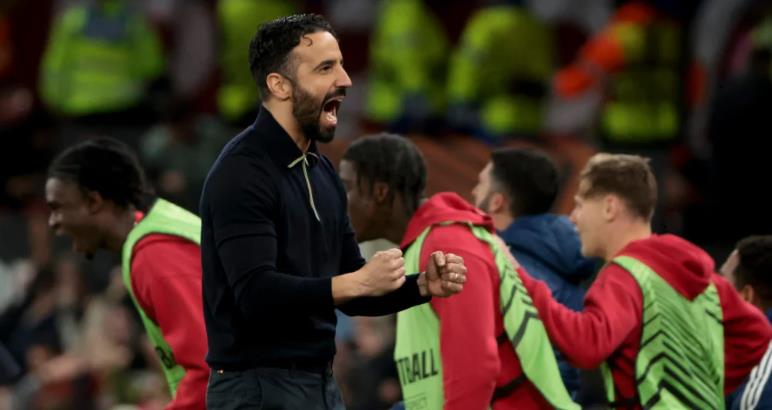 Amorim cũng có những khoảnh khắc thăng hoa cùng MU. Amorim cũng có những khoảnh khắc thăng hoa cùng MU.