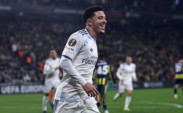 Jadon Sancho tri ân huấn luyện viên Unai Emery