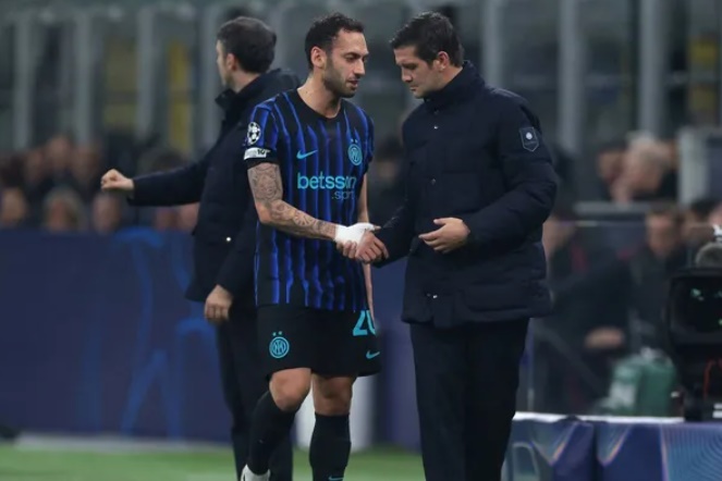 Nửa xanh thành Milan đang cho thấy sự ổn định về mặt phong độ.