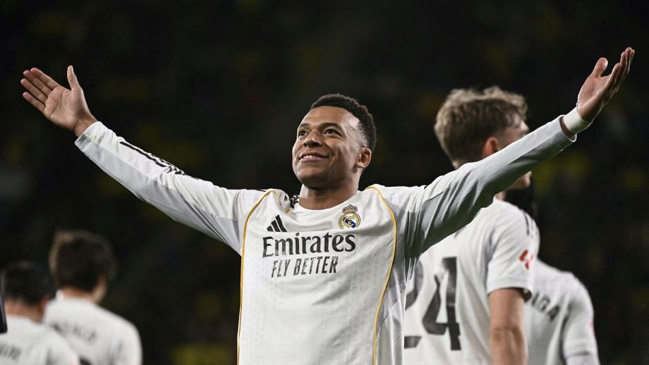 Mbappe phong độ ghi bàn