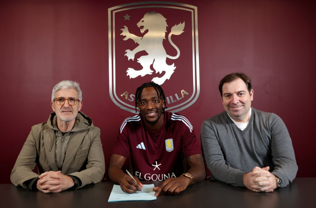 Abraham gia nhập Aston Villa. Abraham gia nhập Aston Villa.