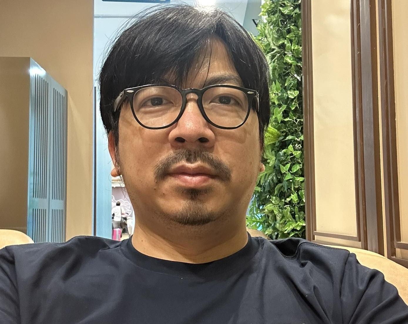 MC Đinh Tiến Dũng tiếp tục tham gia chương trình nghệ thuật cuối năm trên sóng truyền hình.