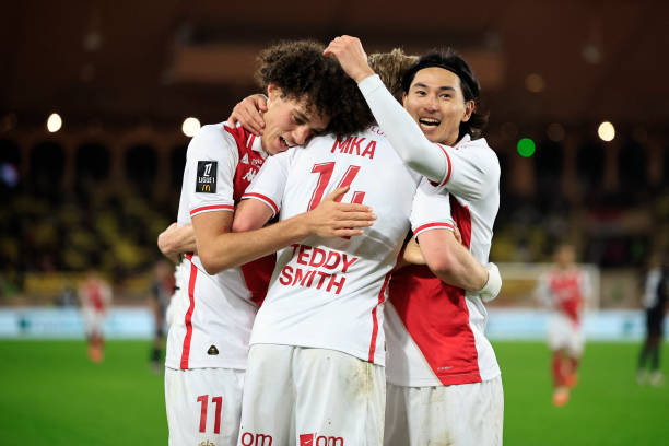 Dù đối mặt với nhiều ca chấn thương, đẳng cấp của Monaco vẫn quá khác biệt.