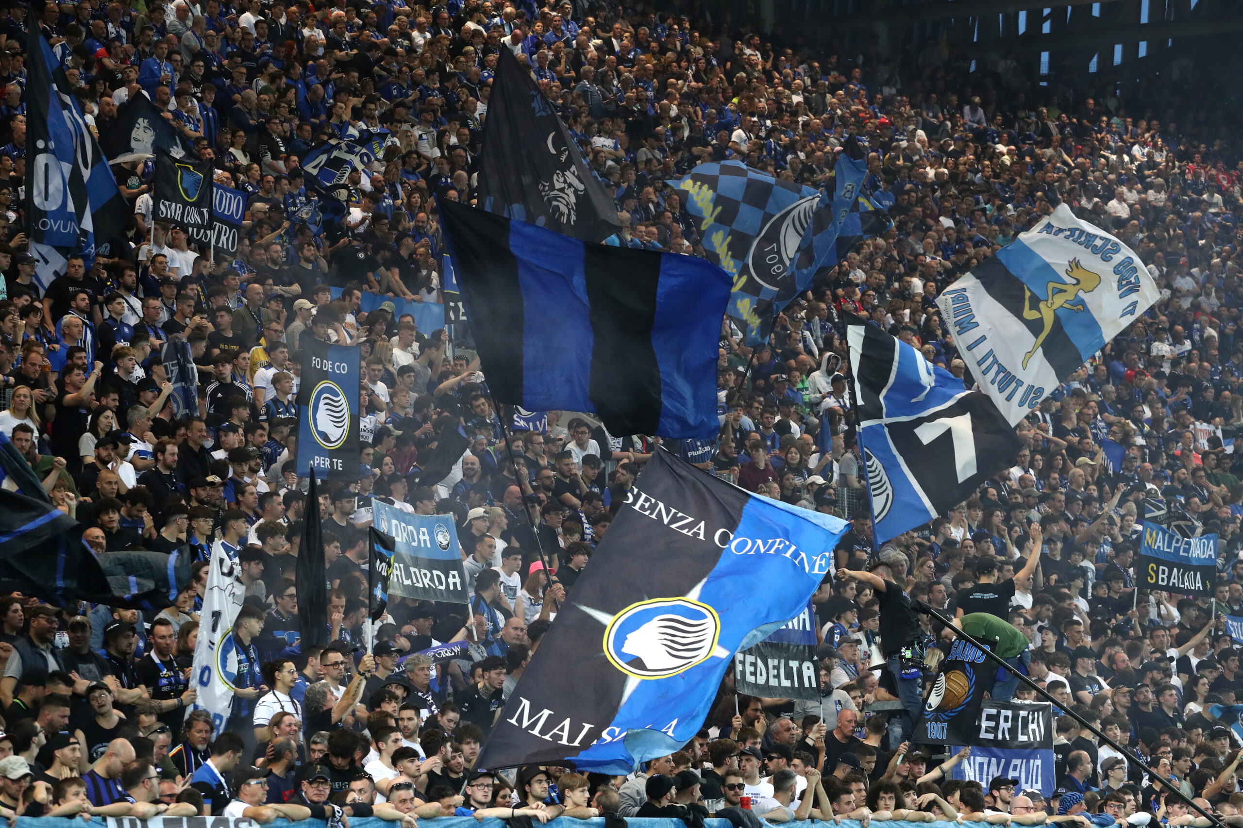 Người hâm mộ Atalanta gắn bó mật thiết