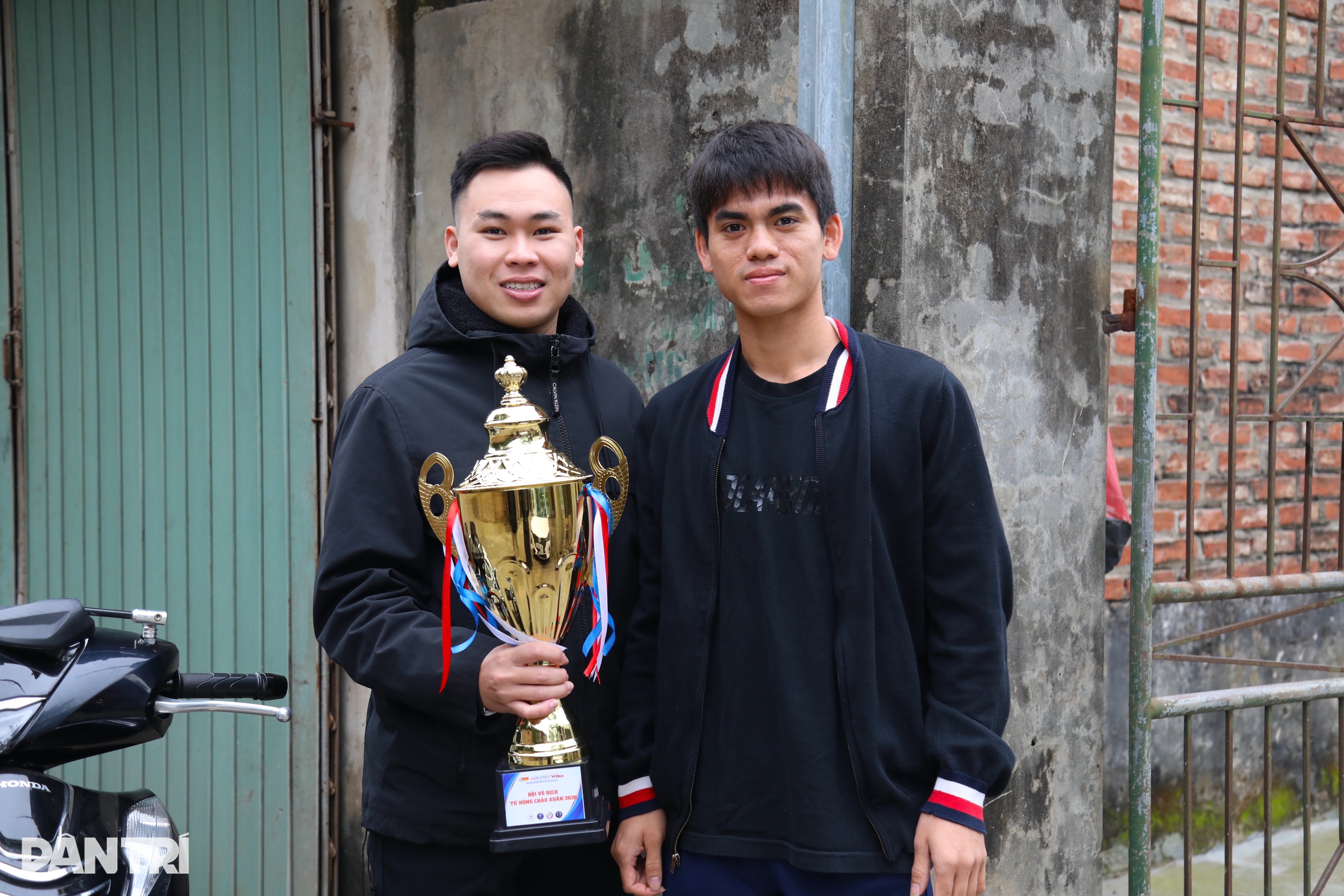 Căn nhà bình dị ngập huy chương của Khuất Văn Khang ở Hà Nội - 7 Căn nhà bình dị ngập huy chương của Khuất Văn Khang ở Hà Nội - 7