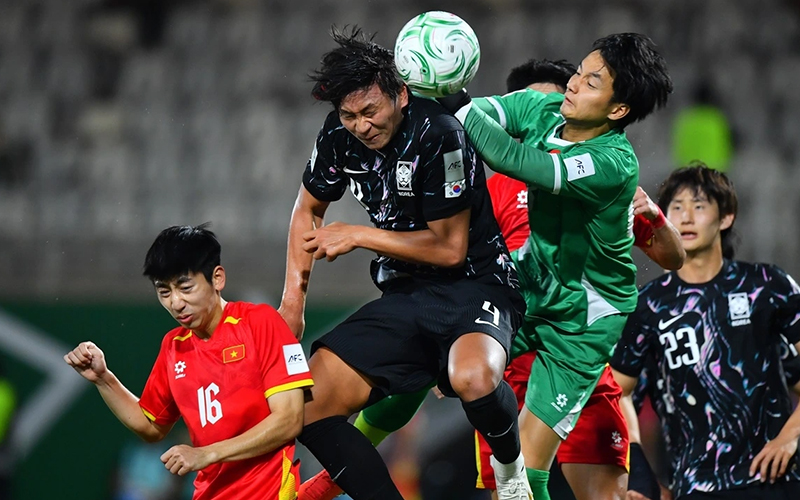 10 Người, 120 Phút & Cái Kết Không Thể Tin Nổi Của U23 Việt Nam