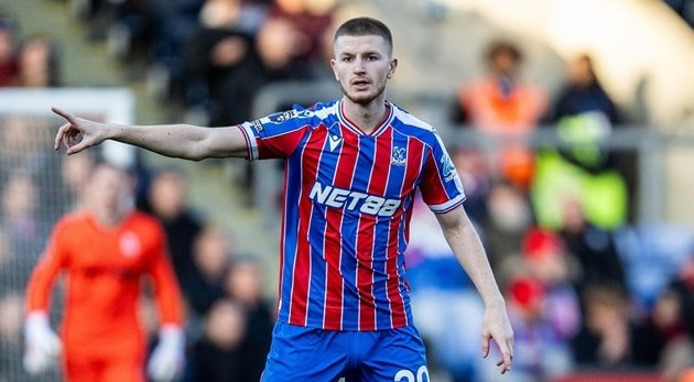 Adam Wharton được cả MU lẫn Liverpool săn đón.